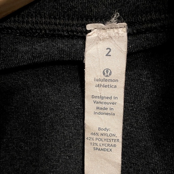 Lululemon set wide leg pants and zip up - Picture 4 of 9